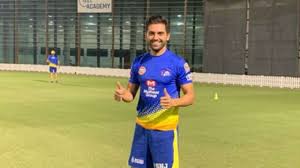 Deepak chahar's brother rahul chahar gets engaged to his girlfriend, watch video. Ipl 2020 Deepak Chahar Back With Csk Side After Finishing Coronavirus Quarantine