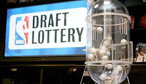Get the latest news and information on your favorite teams and prospects from cbssports.com. Nba Wie Funktionieren Die Draft Lottery Und Die Neuen Wahrscheinlichkeiten