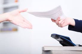 Votre contrat de travail vient de s'achever de manière volontaire, forcée ou suite à son expiration ? Remise Des Documents De Fin De Contrat Regles Mentions Obligatoires Et Delais Avocat En Droit Du Travail Bayonne Biarritz Anglet