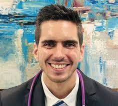 Linda Nucci's Instagram, Twitter & Facebook