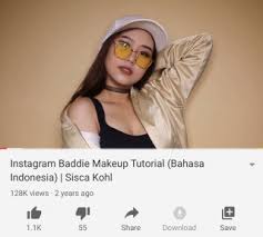 Makanan dan minuman yang ada di paket bts meal seperti kentang goreng, nugget, dan cola diblender menjadi. Profil Biodata Sisca Kohl Influencer Video Ucapan