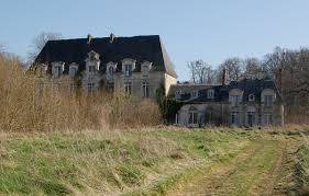 Glauque Land Chateau Des Singes Chateau Des Singes Chateaux Abandonnes Chateau