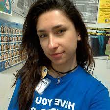 Marilyn Arias's Instagram, Twitter & Facebook