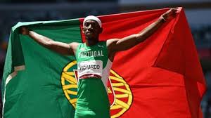 He was the 2012 world junior champion and the 2013 world championship silver medalist. Mgkv0yl96oh2zm