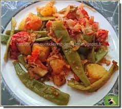 Pommes De Terre Haricots Plats Et Tomates Avec Un Peu De Piment De Paprika D Ail Et D Oignon Plat Haricot Recette Haricot Plat