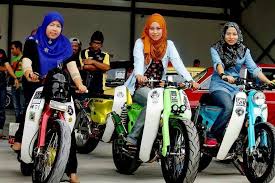 Motor honda yang hingga kini memiliki tempat khusus di hati para pencinta motor telah mengeluarkan berbagai spesifikasi dan tipe. Jual Beli Motosikal 2nd Area Johor Facebook