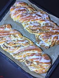 Nusszopf Hefezopf Vom Feinsten Hefezopf Rezept Nusszopf Hefekuchen Rezept