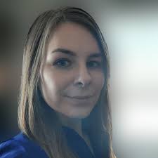 Michelle Hawley's Instagram, Twitter & Facebook