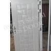 Desain pintu rumah minimalis saku. 1