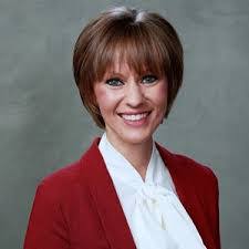 Laura Kopack's Instagram, Twitter & Facebook