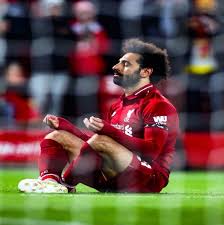 فيما يتوقف المصري محمد صلاح جناح ليفربول عند رصيد 13 هدفًا يحتل بهم المركز الثالث في ترتيب هدافي الدوري الإنجليزي، ويأمل صلاح في اللحاق بمنافسيه لاعتلاء صدارة هدافي البريميرليج في مباراة فريقه. ØªØ±ØªÙŠØ¨ Ù‡Ø¯Ø§ÙÙŠ Ø§Ù„Ø¯ÙˆØ±ÙŠ Ø§Ù„Ø¥Ù†Ø¬Ù„ÙŠØ²ÙŠ ÙŠÙ…Ù†Ø­ ØµÙ„Ø§Ø­ Ø±Ù‚Ù… Ø§ Ø§Ø³ØªØ«Ù†Ø§Ø¦ÙŠ Ø§ ØµØ­ÙŠÙØ© Ø§Ù„Ù…ÙˆØ§Ø·Ù† Ø§Ù„Ø¥Ù„ÙƒØªØ±ÙˆÙ†ÙŠØ©