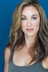 Julie Slack's Instagram, Twitter & Facebook