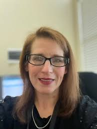 Can someone please put a nicer background?