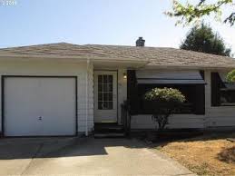 Washington Vancouver Home For Sale Ownerwillcarry Foreclosure Thompson Ave Vancouver Wa 98660 Single Family Home Rent To Own Homes Home Foreclosures