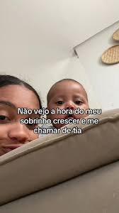 Tia Chamando O Sobrinho De Nomes Diferentes