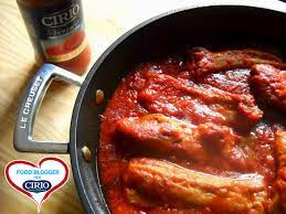 Le costine di maiale al forno saranno ancora più gustose. Ricetta Costine Di Maiale In Umido Cirio