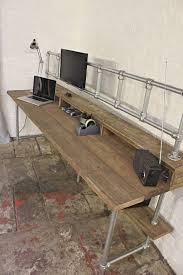 F288432b15488f7fd927a18f5dbfb54f Jpg 570 855 Industrial Style Desk Diy Computer Desk Diy Furniture