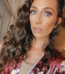 Shelby Nichole's Instagram, Twitter & Facebook