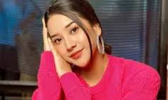 Anya Geraldine Unggah Foto Seksi Sebelum Acara Launching Produk Terbarunya,  Netizen: Anya Itu Tutupin Kamu Mah