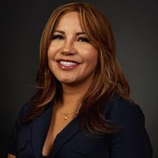 I love the moments when I get to give back 🌟 Last night was one of those  moments.