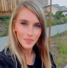 Can anyone help secure two lost dogs in Tulare?