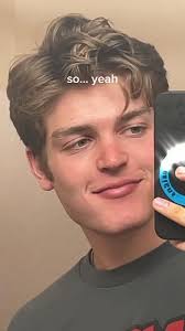 plz don’t hate me, i have my whole life but i’m finally starting to love  myself