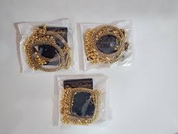 I need resin urgently from Karachi. Does anyone got one?