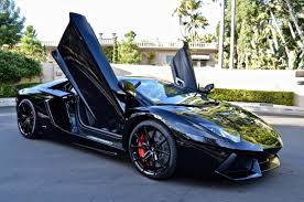 Black And Gold Lamborghini Wallpaper Black Lamborghini Aventador Lamborghini Wallpaper Lamborghini Pictures Lamborghini Cars Lamborghini Aventador