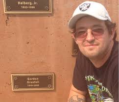 Rodney Stotts Used to Hustle Drugs in Southeast DC. Now He's One of the Few  Black Master Falconers in America. In an excerpt from his new memoir, “Bird  Brother,” Stotts recounts his