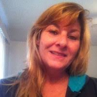 Mel Hinton's Instagram, Twitter & Facebook