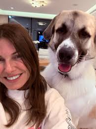 AshleyAdam Alter Arviv