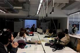İstanbul ticaret üniversitesi mimarlık ve tasarım fakültesi öğretim üyesi ve rektör yardımcısı prof. Icmimarlik Ve Cevre Tasarimi Bolumu Konugu Kutahya Seramik Icmimarlik Ve Cevre Tasarimi Izmir Ekonomi Universitesi