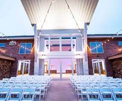 Colby Falls By Wedgewood Weddings Phoenix Arizona Wedding Venue Wedgewood Wedding Venues Arizona Wedding Venues
