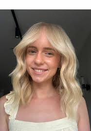 Doesn’t the perfect blonde make you think of summer?!☀️ #hairinspo  #honeyblonde #hairgoals #hairconsultation #fyp