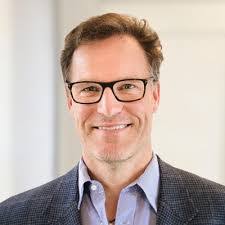 Damian Rinaldi's Instagram, Twitter & Facebook