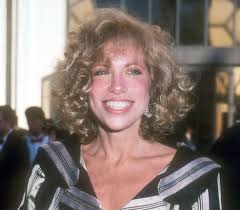 70s Music Legend Carly Simon Mourns Devastating Loss