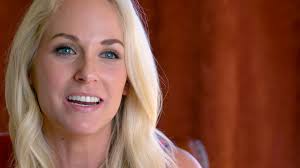 [Laura Lucky]; 2019 REALTOR Magazine 30 Under 30 Applicant