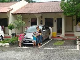 Over the time it has been ranked as high as 3 879 599 in the world. Ismah Beach Resort Hotel Reviews Masjid Tanah Malaysia Melaka State Tripadvisor