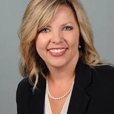 Amie Emerson's Instagram, Twitter & Facebook