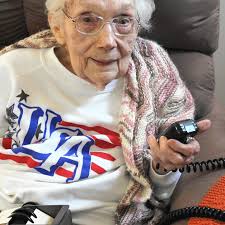 Holly Bevan's Instagram, Twitter & Facebook