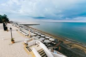 Всё это реальные примеры сегодняшних цен в сочи. Plyazh I Bassejny V Sanatorii Zapolyare V Sochi