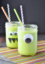 Love to sing's colour songs for toddlers are the fun and easy way to learn colours! 4 Ingredient Monster Green Smoothie The Seasoned Mom