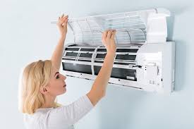 It's designed to cool a smaller area in your home as opposed to an entire house. How Long Does A Ductless System Last