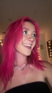 Kayla Ruggles's Instagram, Twitter & Facebook