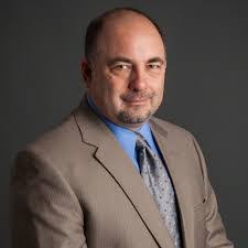 Diana Prochnow's Instagram, Twitter & Facebook