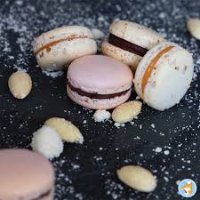 Oui C Est Un Peu La Periode Macarons En Ce Moment En Meme Temps Il Faut Bien Que Je M Entraine Pour Mon Atelier De Samedi Chez Pur Del In 2020 Food Desserts Parfait