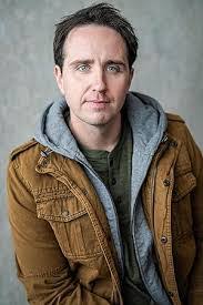 Kari Buckley's Instagram, Twitter & Facebook