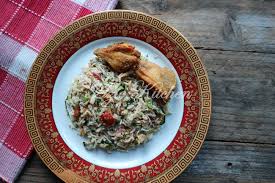 Nasi merupakan makanan ruji orang asia, ditambah untuk itu, berikut kami senaraikan 10 resepi nasi yang simple dan mudah dibuat untuk anda. Nasi Ulam Nyonya Aka Nyonya Herbs Rice Azie Kitchen