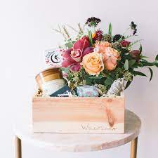Book depository books with free delivery worldwide. The Classic Wildflora Gift Box Flower Box Gift Wine Gift Baskets Gifts