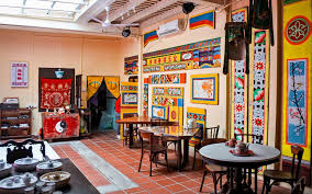 As far as i know, there is now only one of two teochew puppeteer troupes left in penang, and they are usually engaged by temples for feast day celebrations. Hidden Penang Cafe Doubles As Traditional Teochew Opera House Free Malaysia Today Fmt